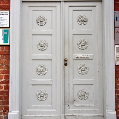 Drzwi zewnętrzne rustykalne piękne [Handicraft]