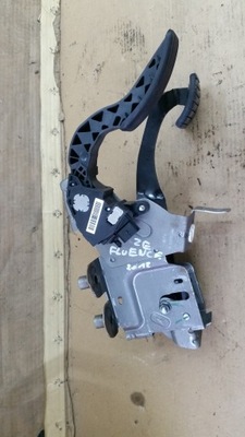 Педаль гальма renault fluence 465010021r фото №1