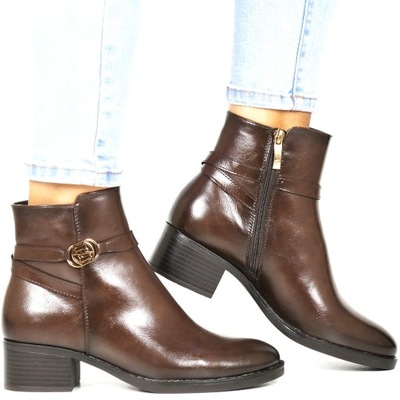 BRĄZOWE MODNE BOTKI OCIEPLANE FUTERKIEM ZAPINANE NA ZAMEK BUTY NA OBCASIE