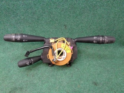 Переключатель комбинированный alfa romeo giulietta 01560905850 фото №1