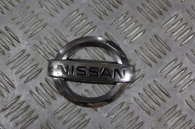 NISSAN 370Z EMBLEMA INSIGNIA TRASERO PARTE TRASERA PARAGOLPES  