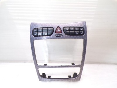 Рамка декоративная  радио панель аварийных mercedes w209 clk przedlift 2038217779 фото №1