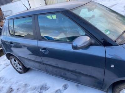 Skoda fabia ii lift hb дверь правый перед 9153 фото №1