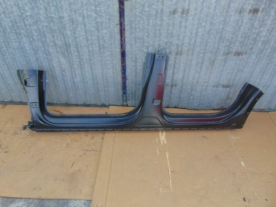 Обшивка рамка двері блок двигуна лівий поріг vw tiguan ii 5na810333 5na810221 фото №1