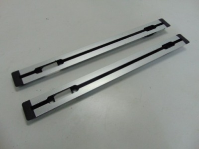 Направляющая кронштейн багажника toyota land cruiser 150 фото №1