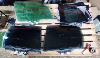 Скло бічна двері subaru forester iv 2012- фото №1