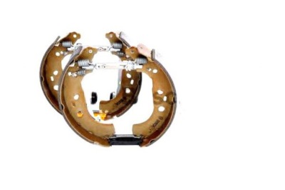 Bosch 204 114 661 набір колодка гальмівних фото №1