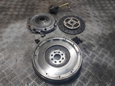 Сцепление диск прижим подшипник колесо маховик x-trail ii t31 2.0 dci фото №1