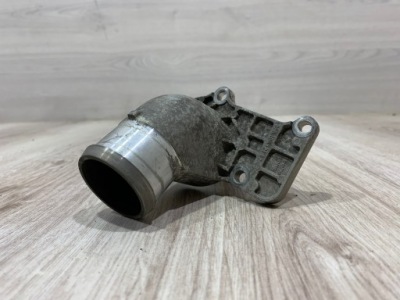 Porsche 911 996 термостат 996106121 фото №1