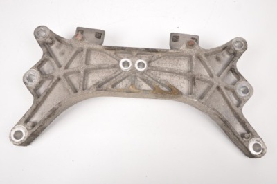 Maserati ghibli iii 3.0 v6 кронштейн кронштейн коробки фото №1