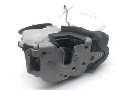 Замок дверь правый перед opel astra j хэтчбек 13577984 09-15 фото №1