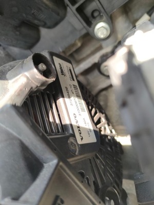 Генератор volvo v60,s60 1.6 t3 31285436 фото №1