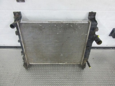 Dodge durango i 5.9i 1999 радиатор wody автоматическая коробка передач фото №1