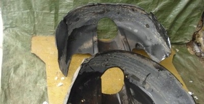 Chrysler 300m підкрилок задні задня праве ліва фото №1