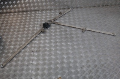 Распорка porsche panamera 971 974 971814588b фото №1