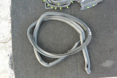 Прокладка дверь правая перед maserati quattroporte фото №1