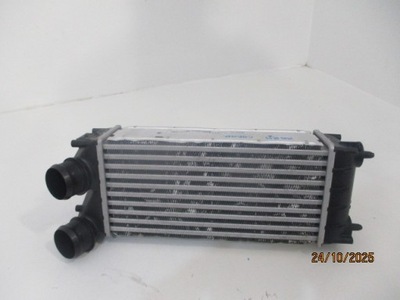 Peugeot 5008 i интеркулер радиатора воздуха 9684212480 фото №1