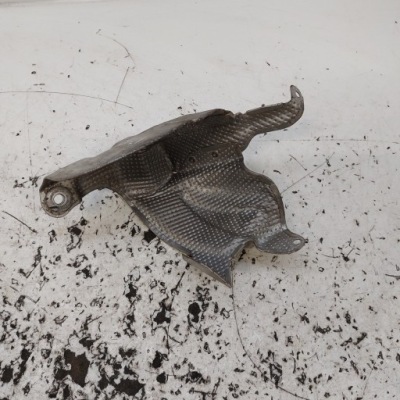 Volvo v40 ii 2,0d защита тепловая туннель 31411180 фото №1