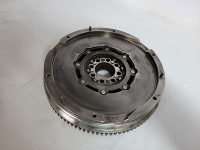 Toyota auris rav4 1ad 2ad колесо двухмассовый luk фото №1