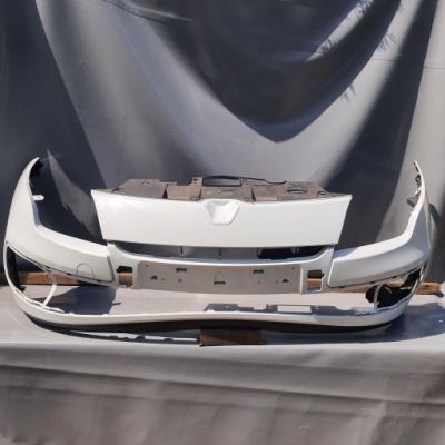 Renault megane iii lift 11-13 бампер перед фото №1