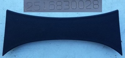 Заглушка туннель mercedes r 251 w251 2516830028 фото №1