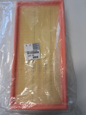 Фильтр воздуха citroen peugeot оригинальный номер 1444vv фото №1