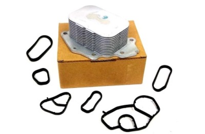 Радиатор масла ford fiesta focus ii 1.4 1.6 tdci фото №1