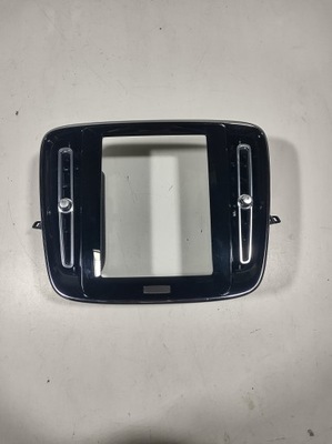 Volvo xc40 21r середня рамка решітка навігації радіо 31442628 фото №1