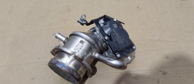 Радіатор вихлопних газів egr renault clio v 1.5 blue dci 147359823r 147100261r фото №1