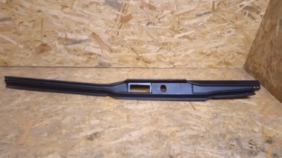 Mercedes kaczka молдинг порог порог багажника 6117430030 оригинал фото №1