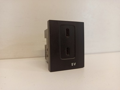 Роз'єм usb mercedes w247 a2478200301 фото №1