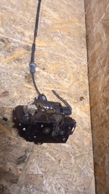 Vw new beetle 2001 замок дверь левый фото №1