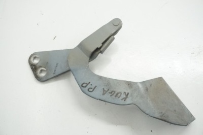 Ford kuga mk1 петля капот правий 8v41-16800-ab фото №1