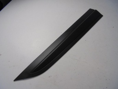 Молдинг двері правий перед suzuki vitara 2015- фото №1