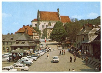 KAZIMIERZ DOLNY :: Rynek - stare auta