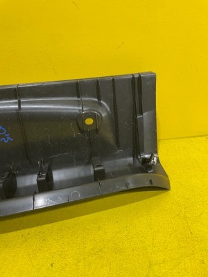 Peugeot 308 ii захист поперечина заднього фото №1