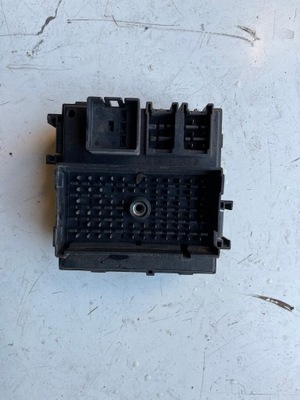 BLOQUE FUSIBLES CADILLAC ESCALADE 01-06 6,0  