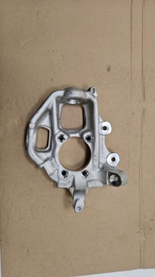 Поворотный кулак задний  задняя правая mercedes gle w167 a167 amg фото №1