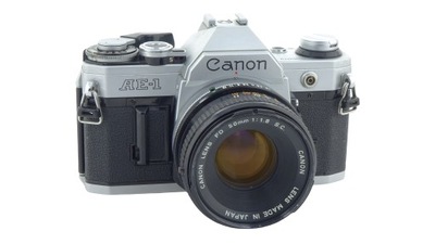 CANON AE-1 z CANON FD 50/1.8 S.C.