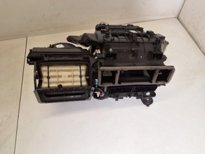 Toyota auris ii lift отопитель фото №1