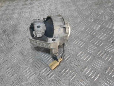 Подушка двигателя правая audi a6 c7 3.0tdi 17r фото №1