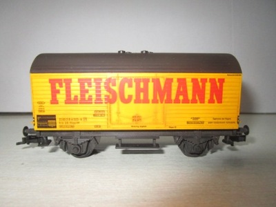 Wagon Fleischmann HO-V24/18