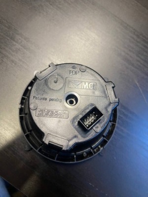 Bmw моторчик регулировки lustarka 698034 фото №1