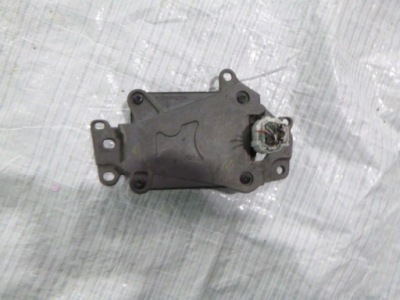 Toyota c-hr chr радар датчик distronic + колодка фото №1