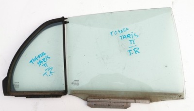 Toyota yaris ii скло двері задня задня права kpl скло фото №1