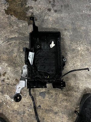 Основа акумулятор dacia sandero iii 648946748r фото №1