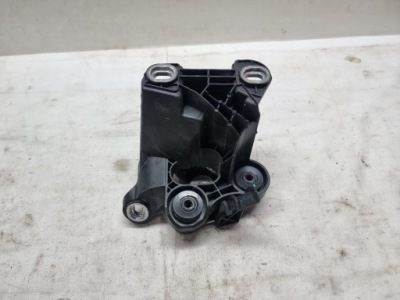 Кронштейн кронштейн насоса abs mercedes w212 фото №1