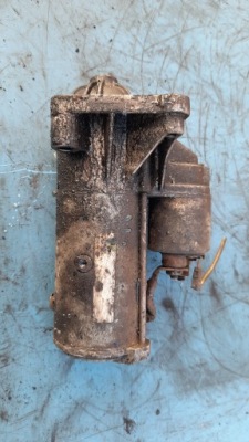 Стартер volvo s40 v40 1.9 dci фото №1