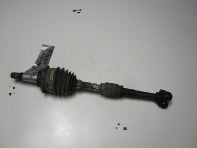 Привідний вал mazda premacy 2.0d 01r фото №1