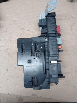 Коробка предохранителей bsi mercedes w204 w212 clk фото №1